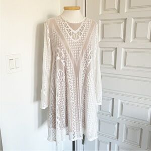 BCBGMaxAzria Natyly Cream White Ivory Lace Shift Dress Long Sleeve Size Medium